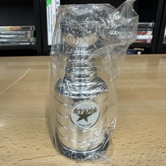 Labatt Blue Miniature NHL Stanley Cup Trophy Replica 4.25" - Dallas Stars - Picture 1 of 3